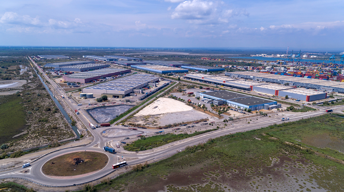 Vue aérienne zone industrielle